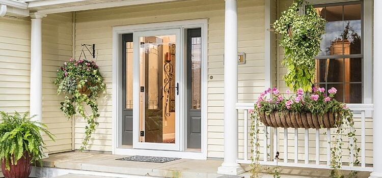 screen door installation in Colton