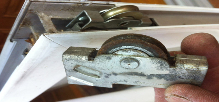 screen door roller repair in Colton